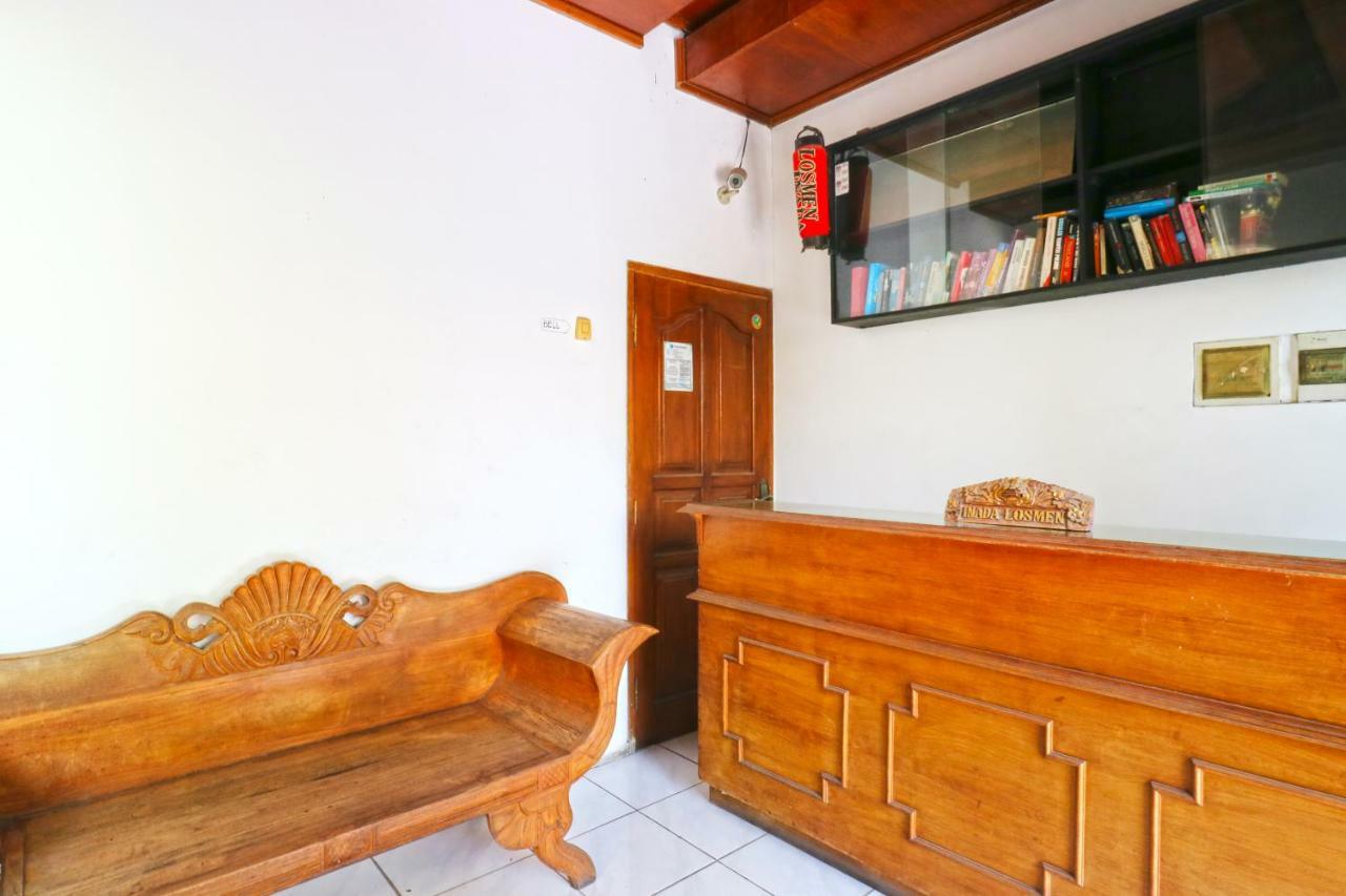 Inada Losmen Seminyak  Luaran gambar