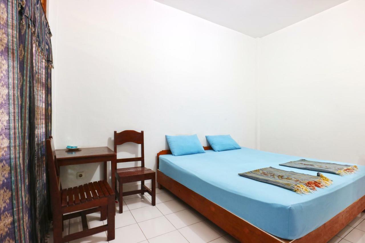 Inada Losmen Seminyak  Luaran gambar